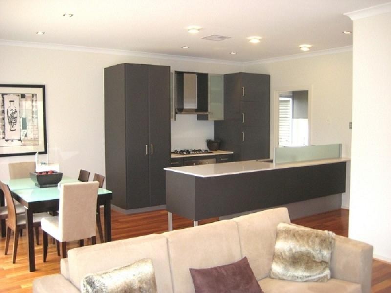 18 Dutton Avenue, Mawson Lakes SA 5095