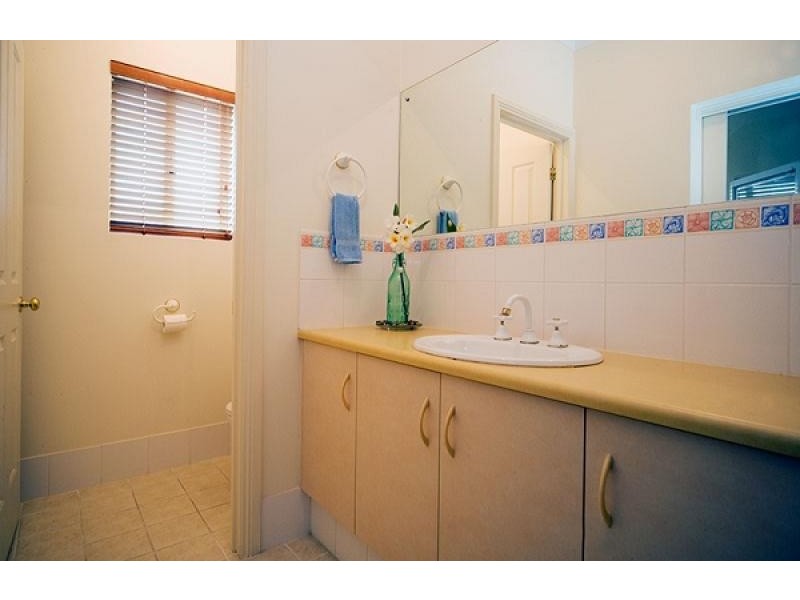 30 BLUE WREN CIRCUIT, Mawson Lakes SA 5095