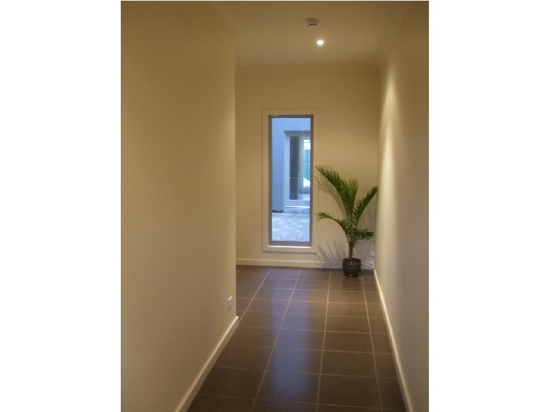 42 THE STRAND, Mawson Lakes SA 5095