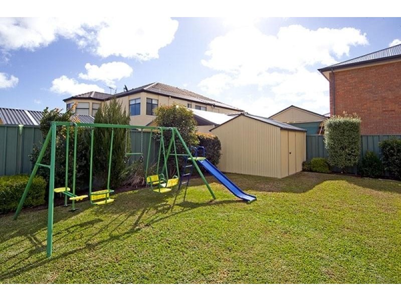 3 Swan Circuit, Mawson Lakes SA 5095