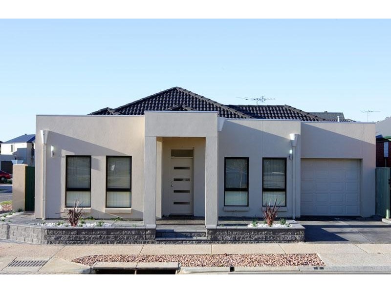 2 AVOCET DRIVE, Mawson Lakes SA 5095