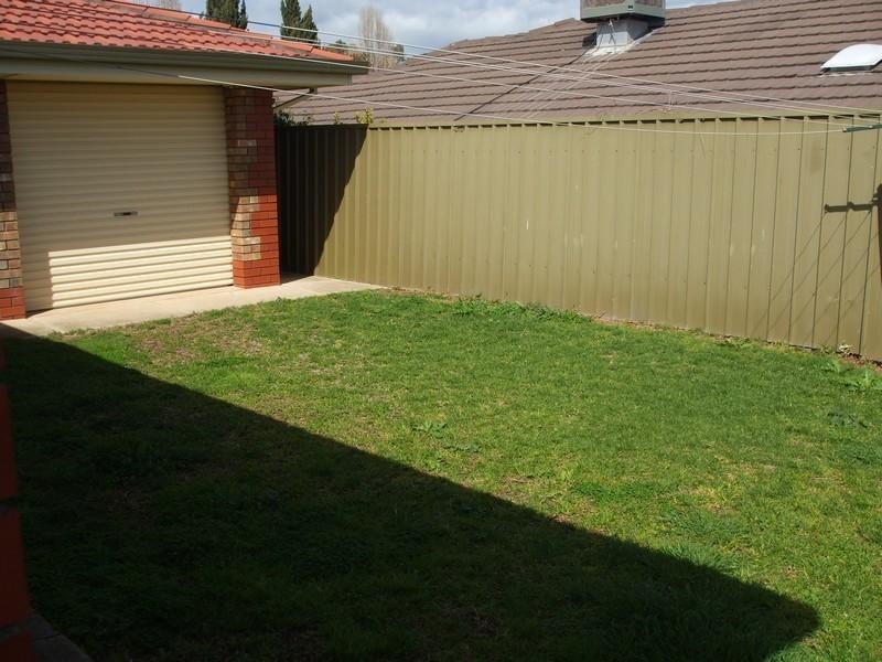 61 CAMBRIDGE TERRACE, Hillbank SA 5112