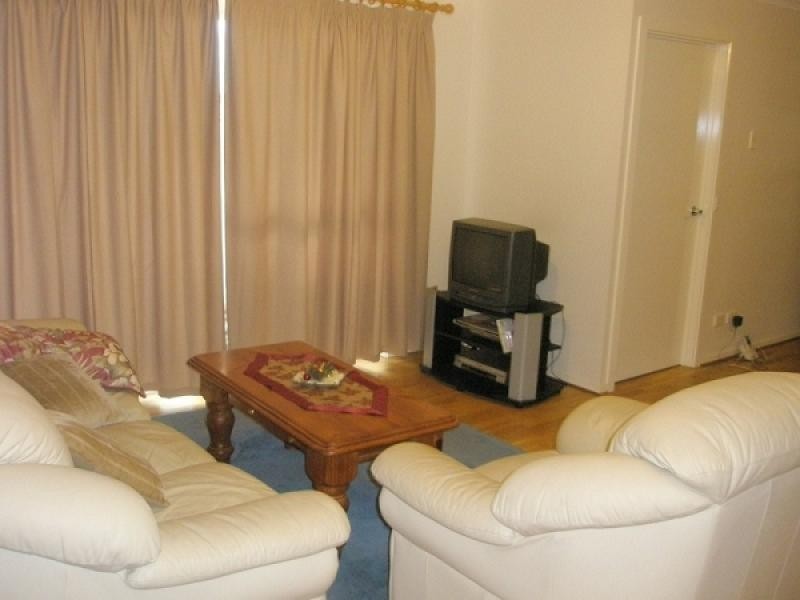 Unit 2, 2 Fisher Place, Mawson Lakes SA 5095