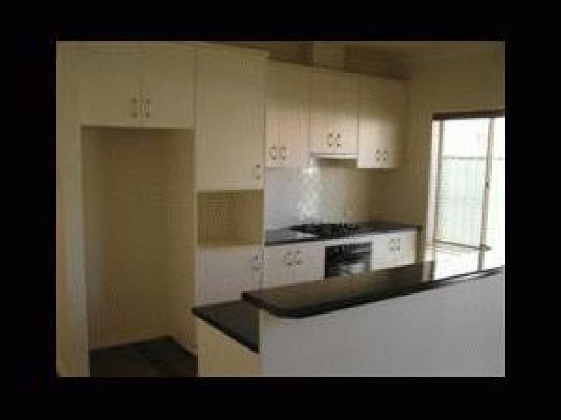 6 Gairdner Lane, Mawson Lakes SA 5095