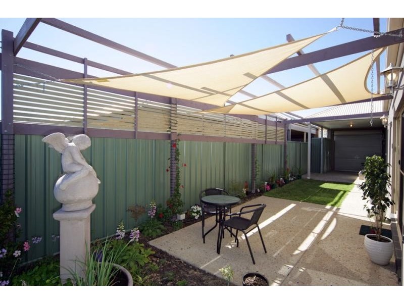 2 Pier Lane, Mawson Lakes SA 5095