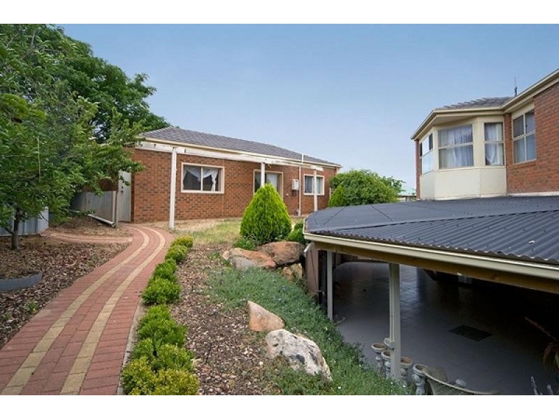 1 Riverbank Parade, Gulfview Heights SA 5096