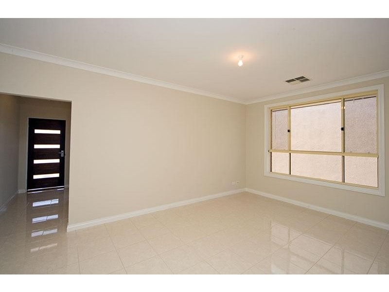 3 Caswell Circuit, Mawson Lakes SA 5095