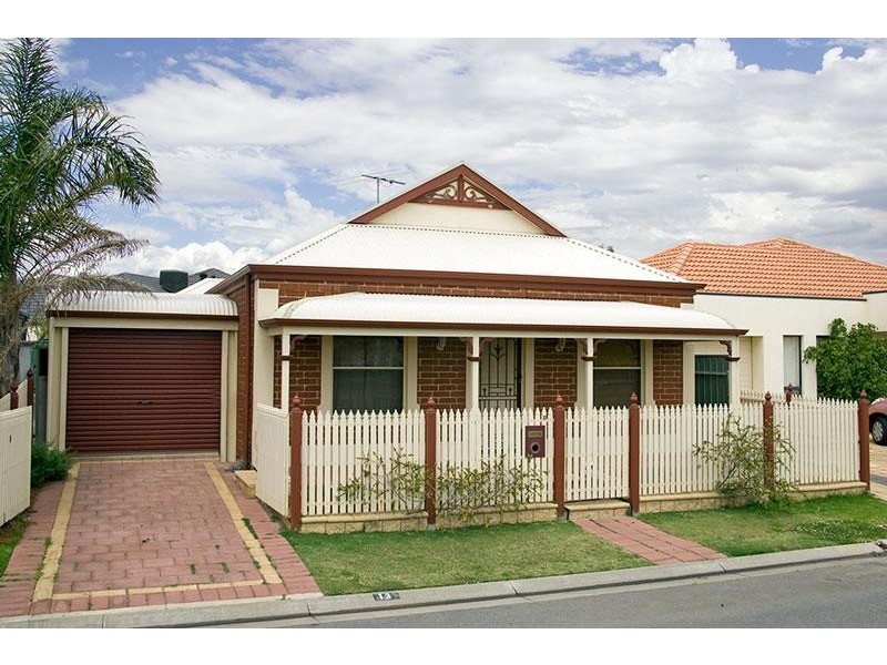 13 Hamilton Place, Mawson Lakes SA 5095