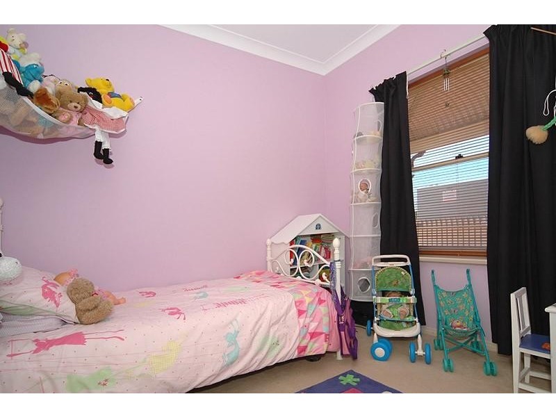 13 Hamilton Place, Mawson Lakes SA 5095