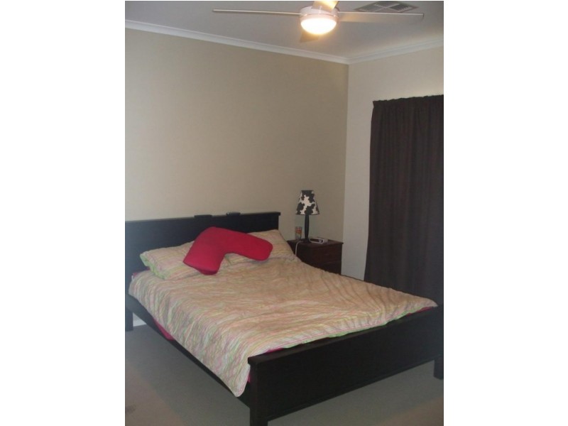 9 Grove Street, Parafield Gardens SA 5107