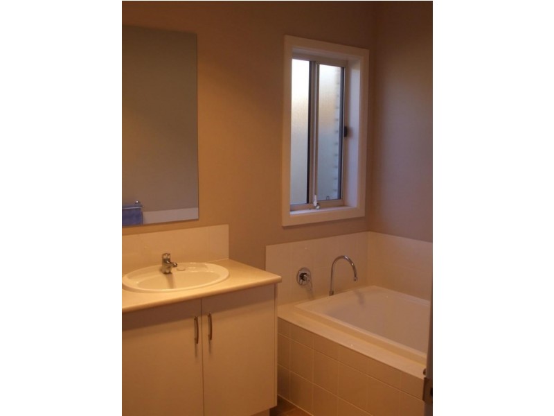 9 Grove Street, Parafield Gardens SA 5107