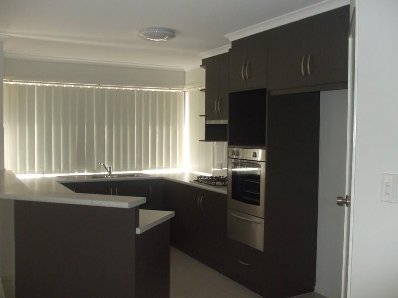 16 Everest Avenue, Andrews Farm SA 5114