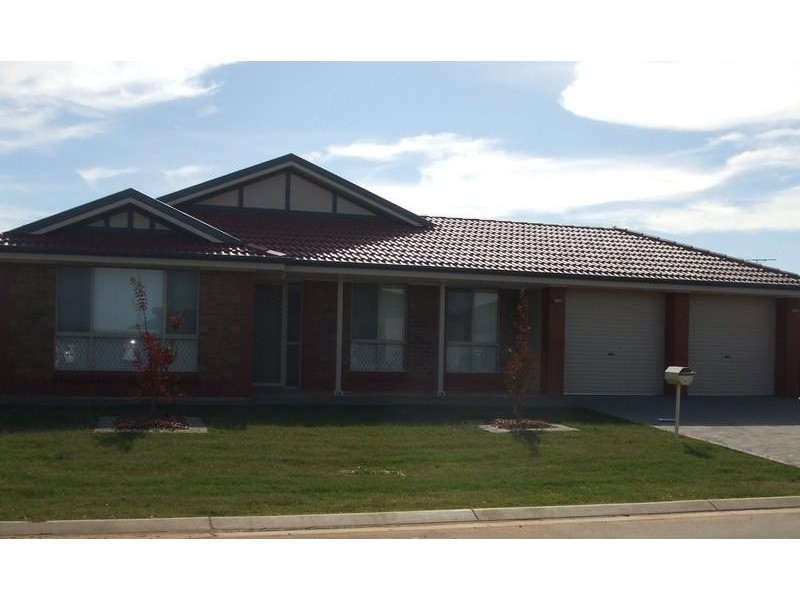 8 Everest Avenue, Andrews Farm SA 5114