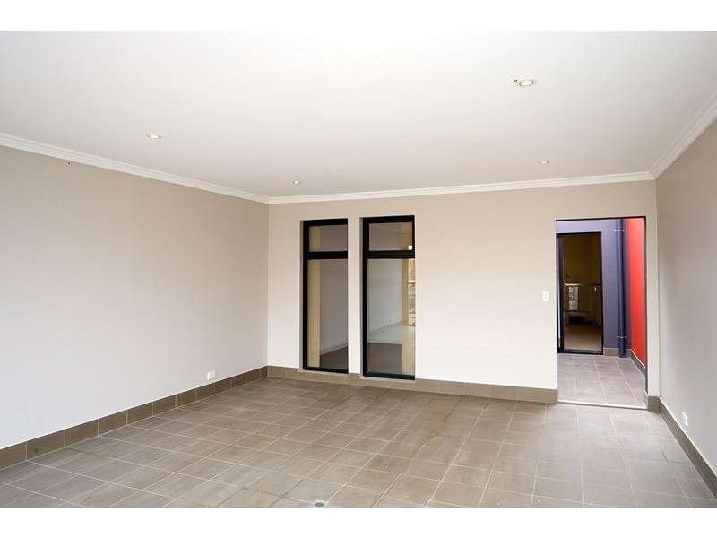 9 Franklin Street, Mawson Lakes SA 5095