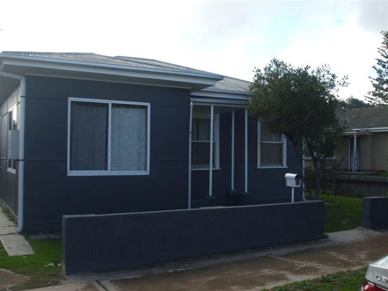 15 Walton Street, Peterhead SA 5016