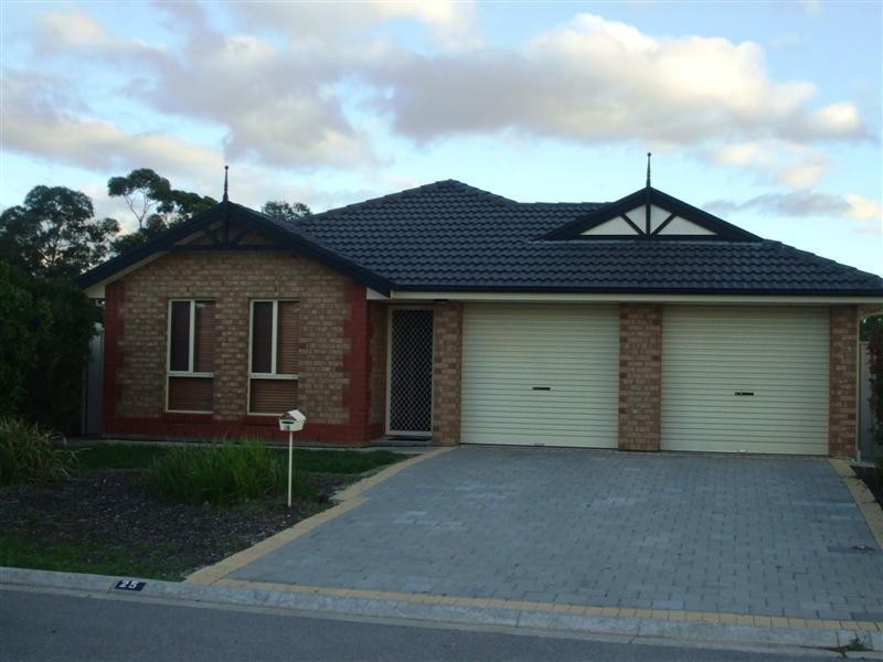 25 Kentia Drive, Para Hills West SA 5096