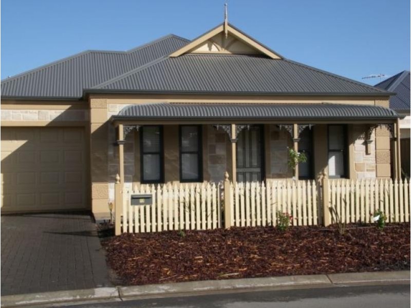 12 Brimpton Avenue, Mawson Lakes SA 5095