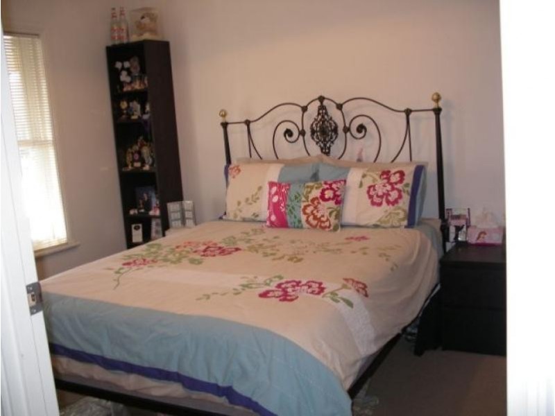 12 Brimpton Avenue, Mawson Lakes SA 5095