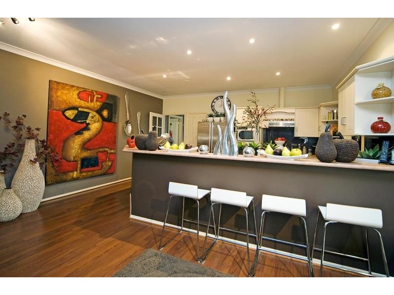 8 Sandpiper Chase, Mawson Lakes SA 5095