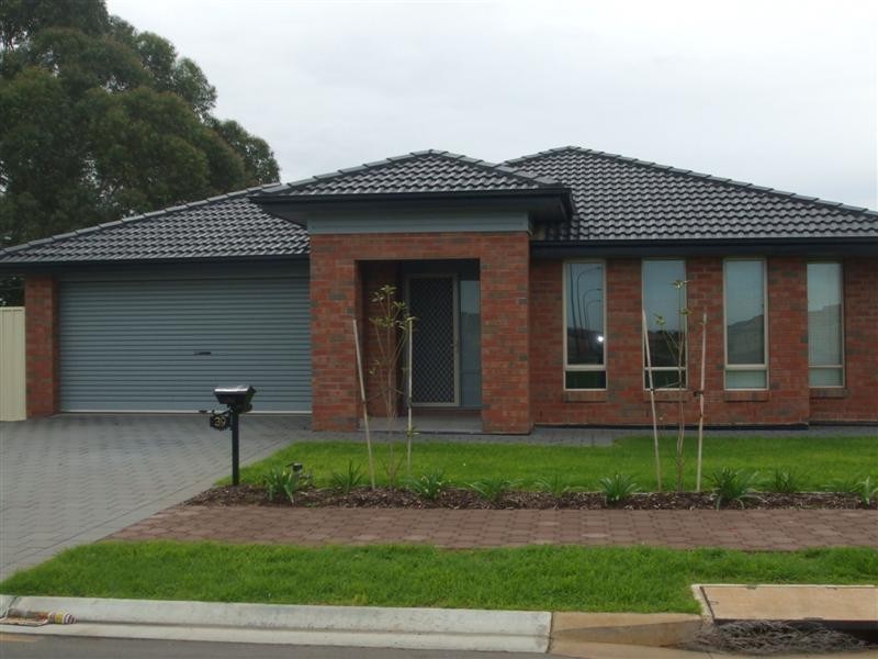 39 Banff Street, Burton SA 5110