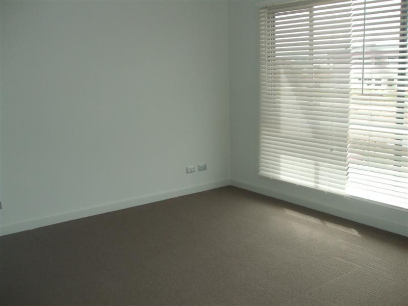 66 Elder Drive, Mawson Lakes SA 5095