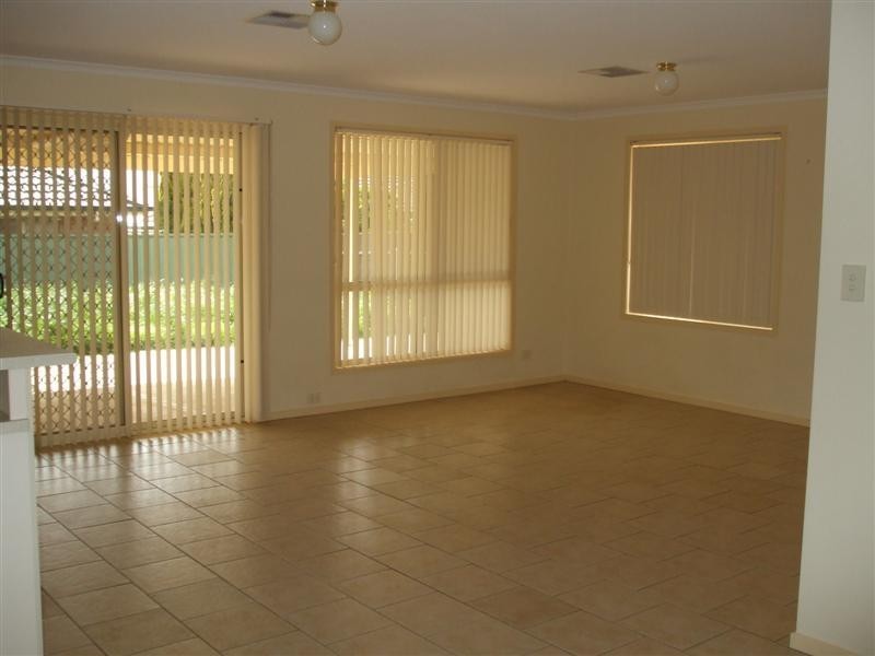 7 Hazelwood Place, Blakeview SA 5114