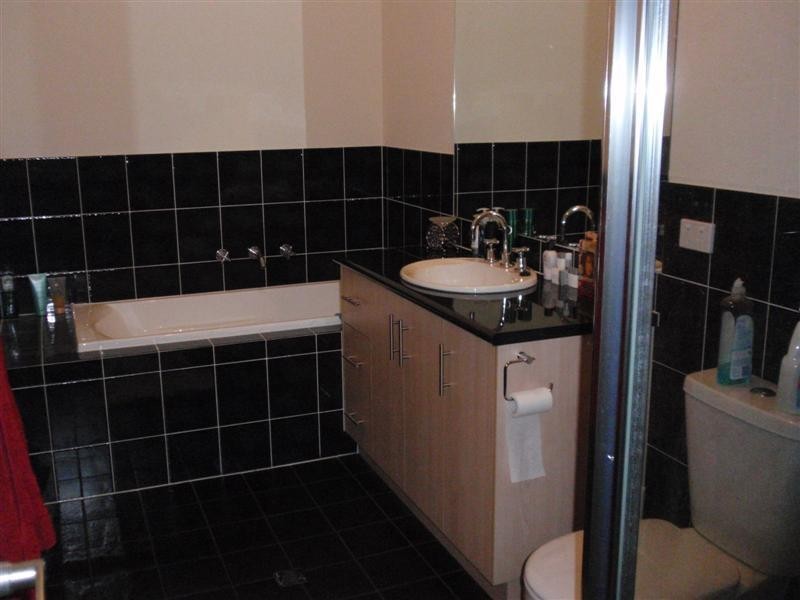 36 MacKenzie Cct, Mawson Lakes SA 5095