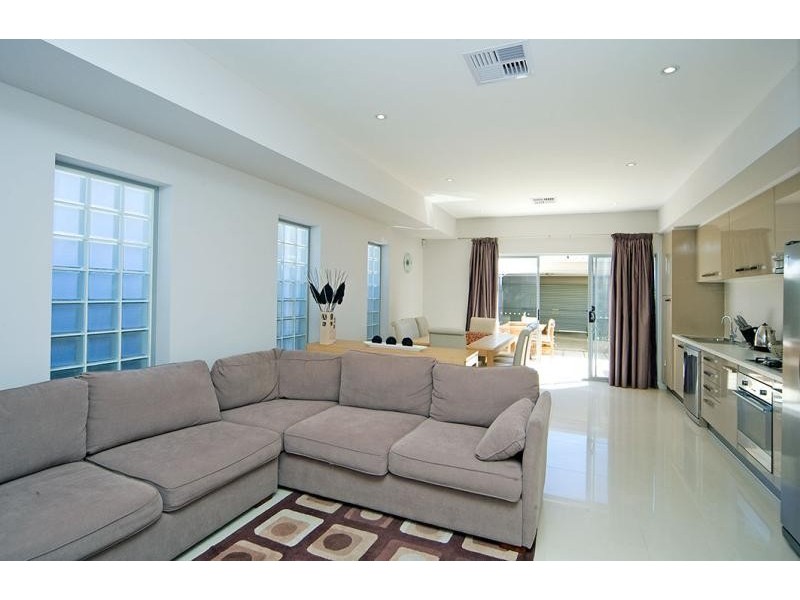 13 Hope Lane, Mawson Lakes SA 5095