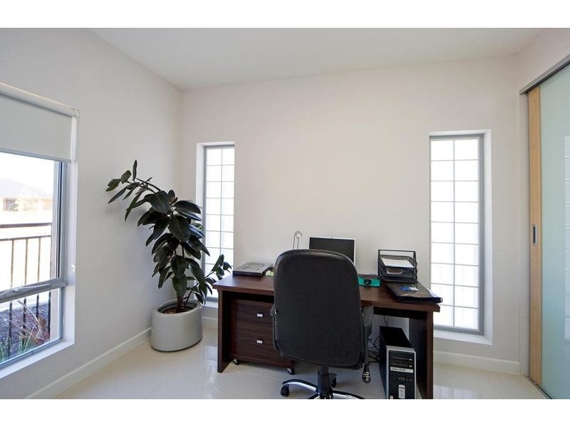 13 Hope Lane, Mawson Lakes SA 5095