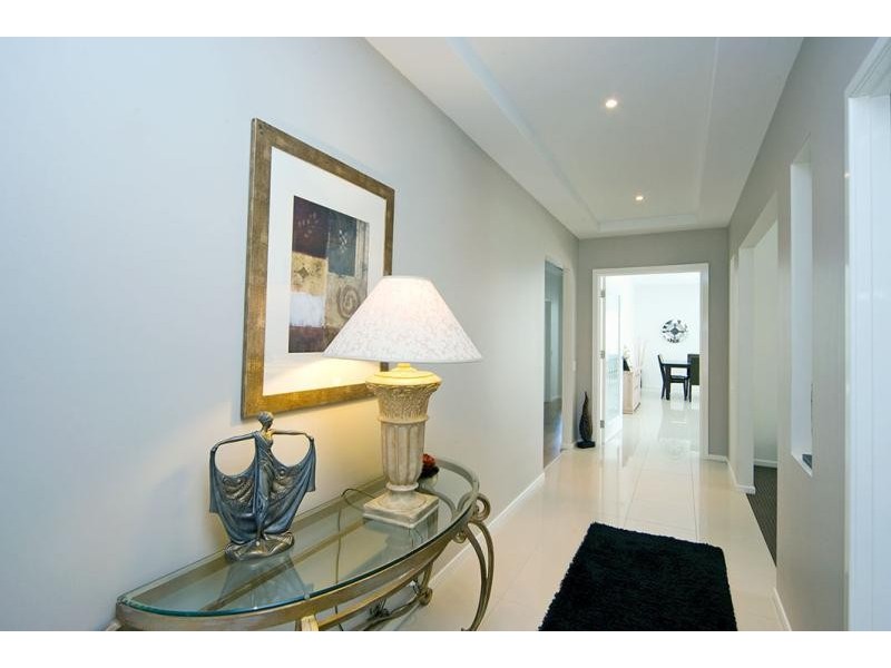 38 Newland Way, Mawson Lakes SA 5095