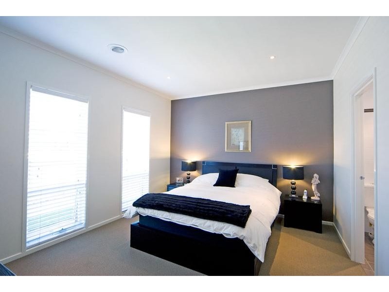 38 Newland Way, Mawson Lakes SA 5095