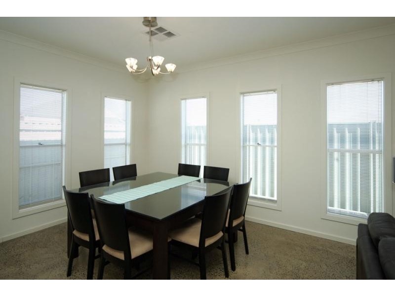 2 Pier Lane, Mawson Lakes SA 5095