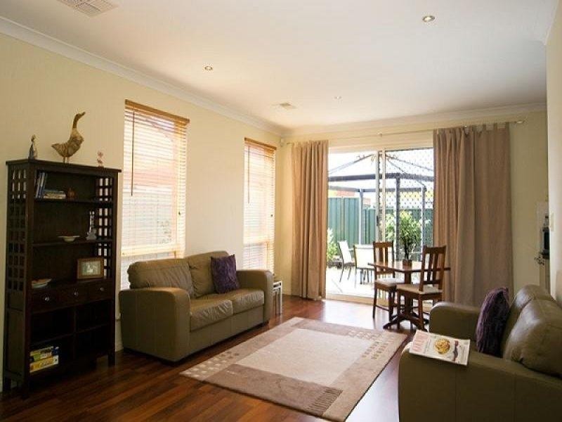 23 Newland Way, Mawson Lakes SA 5095