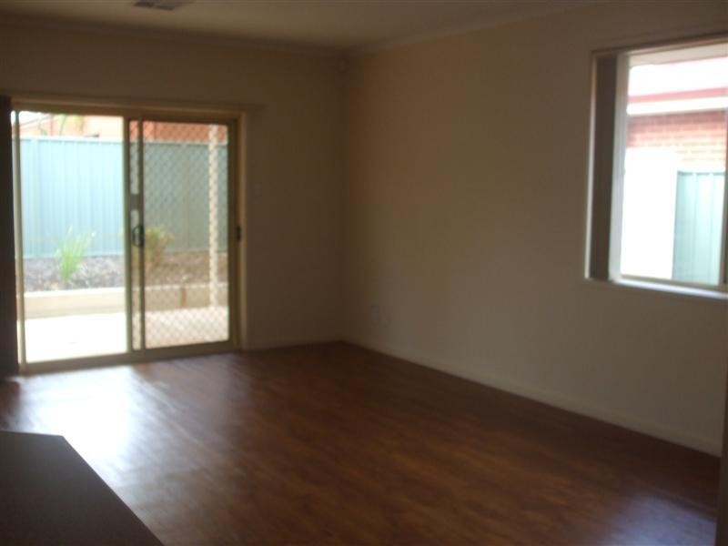 19 Newland Way, Mawson Lakes SA 5095