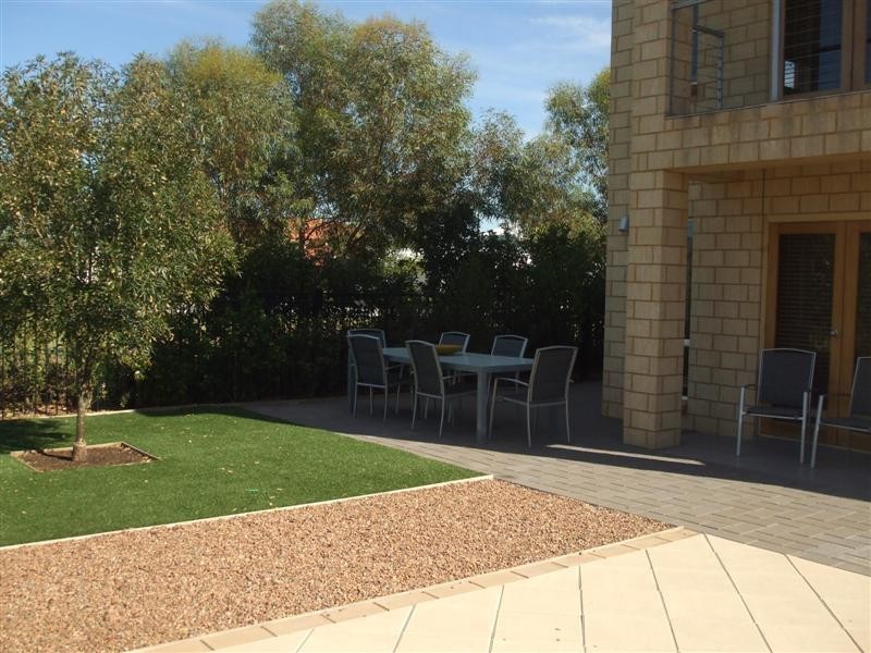 50 Sheaoak Drive, Mawson Lakes SA 5095