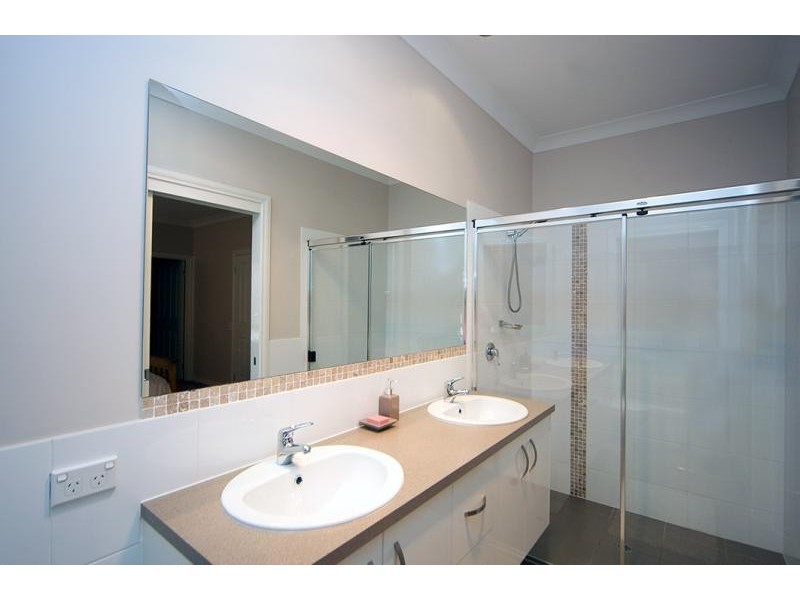 11 Benton Street, Mawson Lakes SA 5095