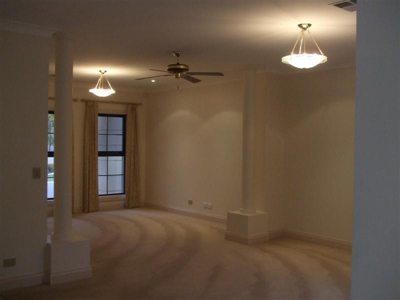 10 Argyle St, Mawson Lakes SA 5095