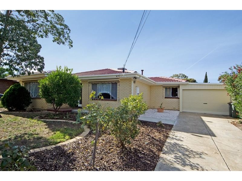 15 Kingsford Smith Street, Modbury Heights SA 5092