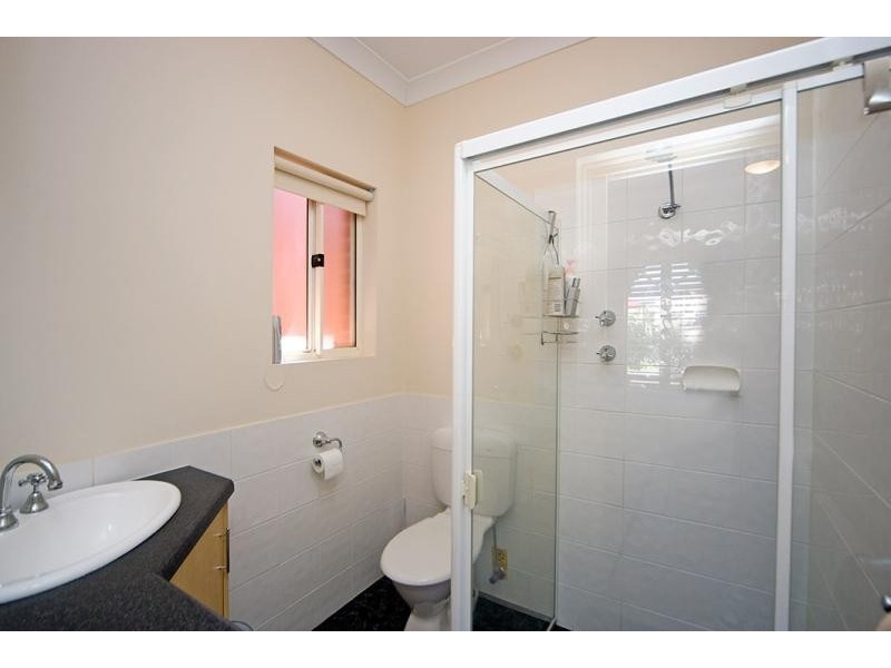 8 Hinchinbrook Ave, Mawson Lakes SA 5095