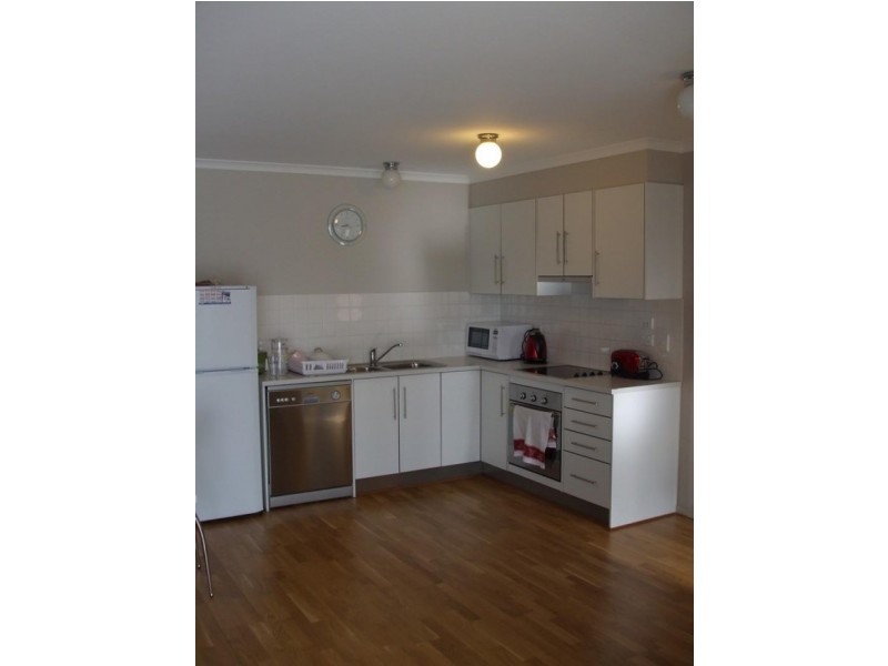 Apartment 3/2 Fisher Place, Mawson Lakes SA 5095