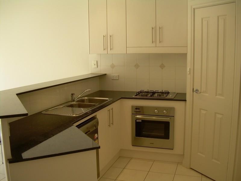 12 Yates Street, Mawson Lakes SA 5095