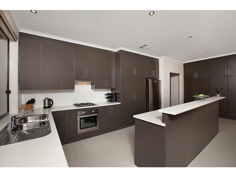 146 President Avenue, Andrews Farm SA 5114