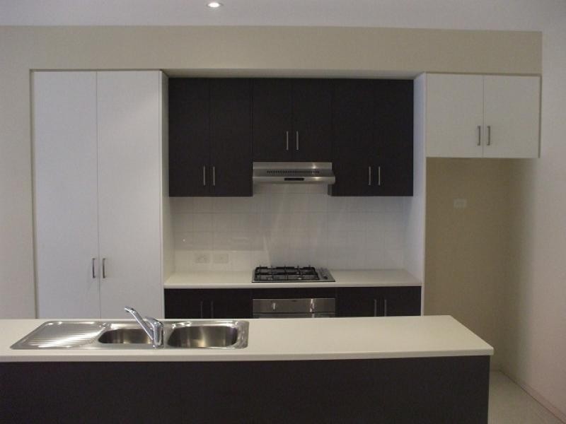 8 St Clair Avenue, Mawson Lakes SA 5095