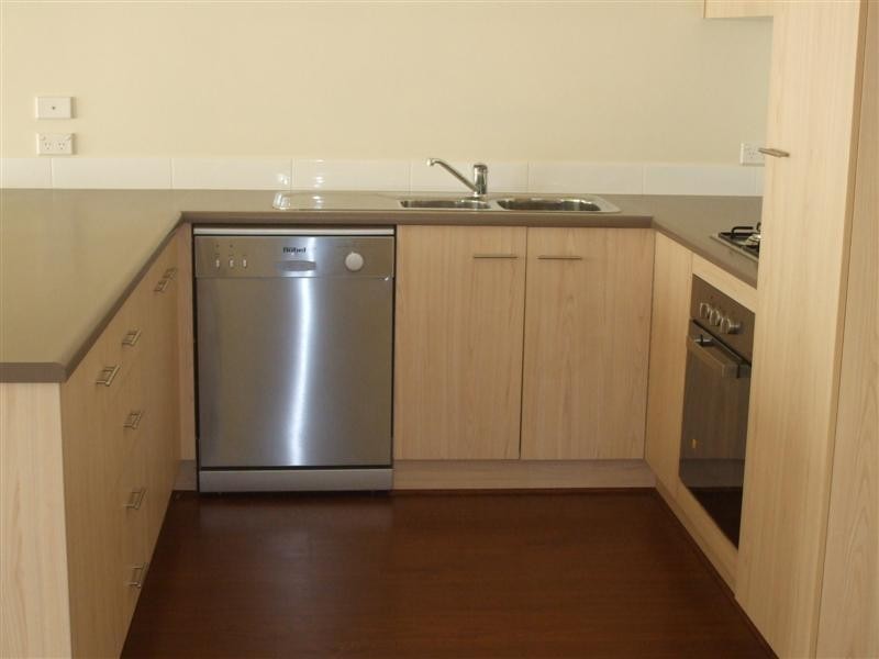 5 Everard Court, Mawson Lakes SA 5095