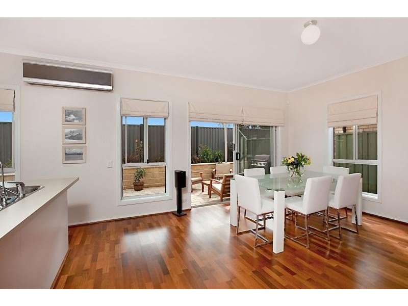 13 Mossman Street, Mawson Lakes SA 5095