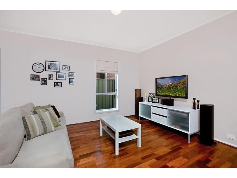 13 Mossman Street, Mawson Lakes SA 5095