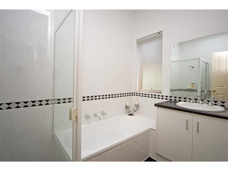 61 Shearwater Drive, Mawson Lakes SA 5095