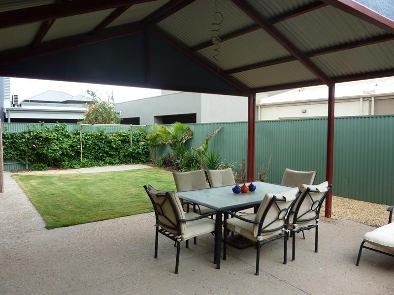 56 The Strand, Mawson Lakes SA 5095