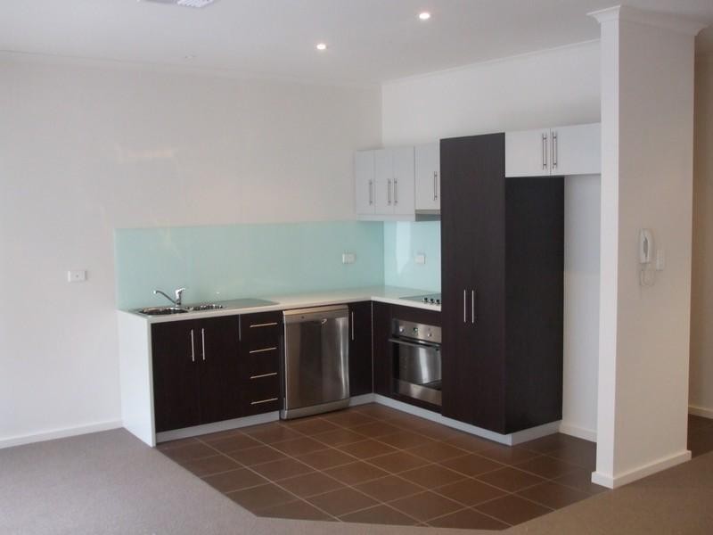 Unit 24/2-6 Goodall Parade, Mawson Lakes SA 5095