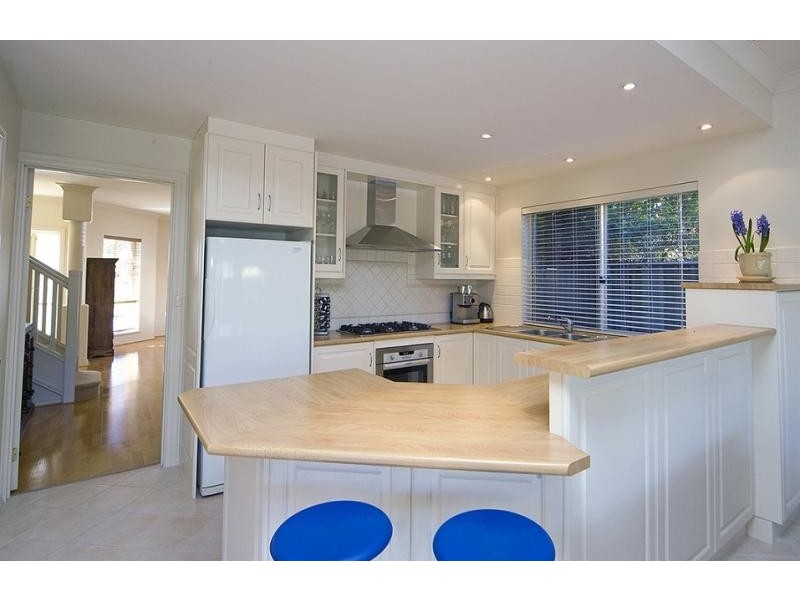 2 Victoria Court, Mawson Lakes SA 5095